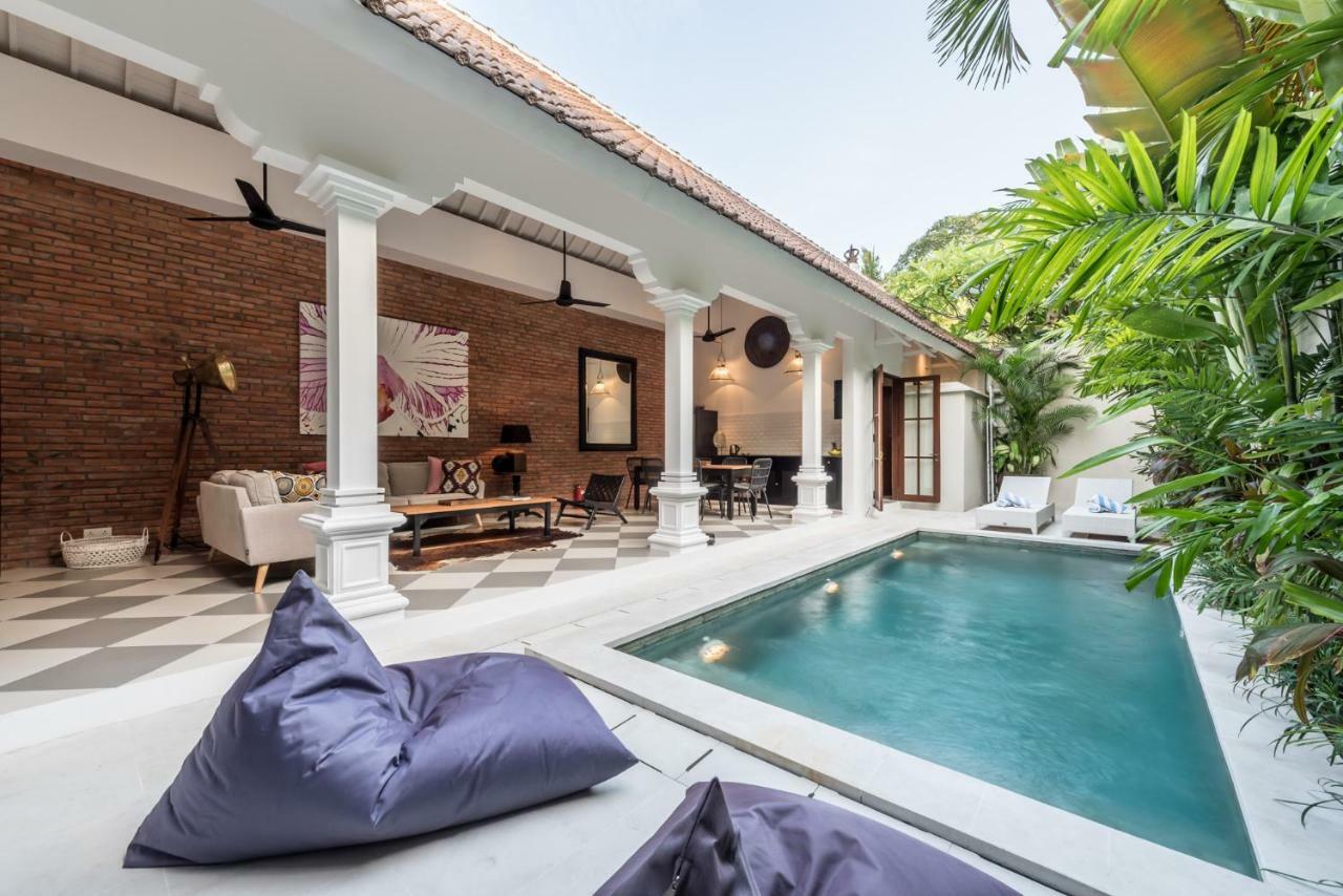 Central 3 Bedroom Villa Close To Seminyak Beach Exterior foto